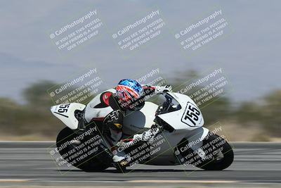 media/Oct-02-2025-Racers Edge (Thu) [[2c91cb6ab3]]/3-B Group/Session 5-Turn 3 Inside Pans (2pm)/